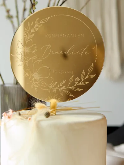 KONFIRMANTEN (navn) v10 - kaketopp