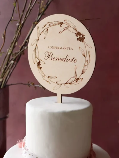 KONFIRMANTEN (navn) v1 - kaketopp